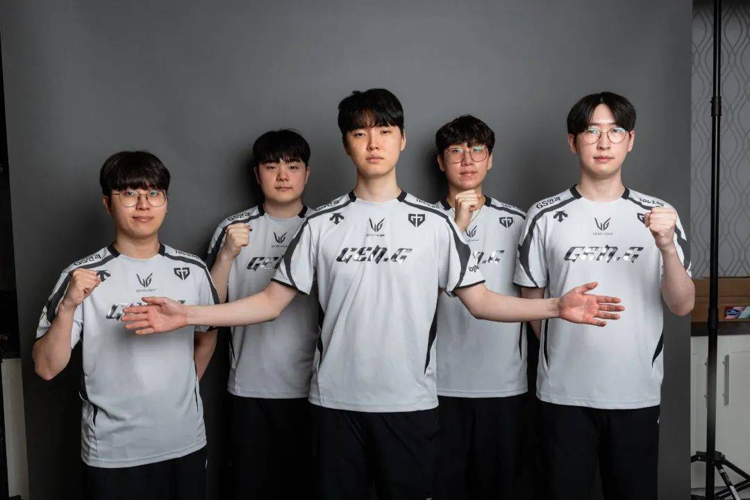 LOL-MSI：Ruler金克丝爆炸输出团战起飞，GEN3-2击败T1挺进决赛