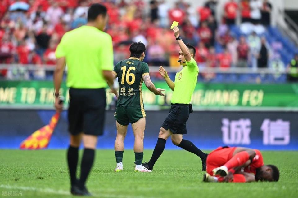 包含错判！足协官方：浙江VS海港91分钟进球有效VAR介入错误的词条